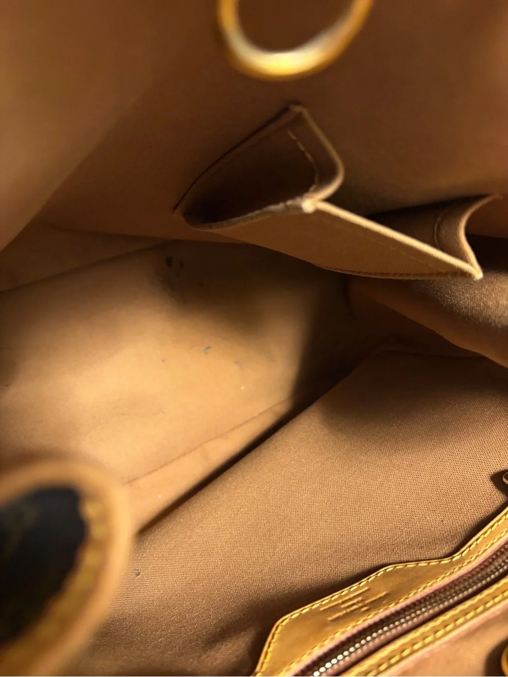 Authentic Louis Vuitton Batignolles Monogram Canvas Shoulder Bag
